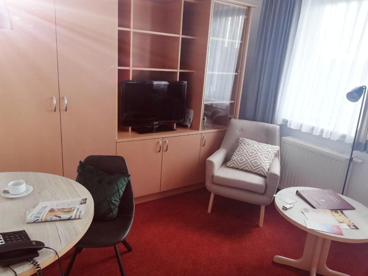 Appartement-Hotel Sibyllenbad Нойальбенройт Екстер'єр фото
